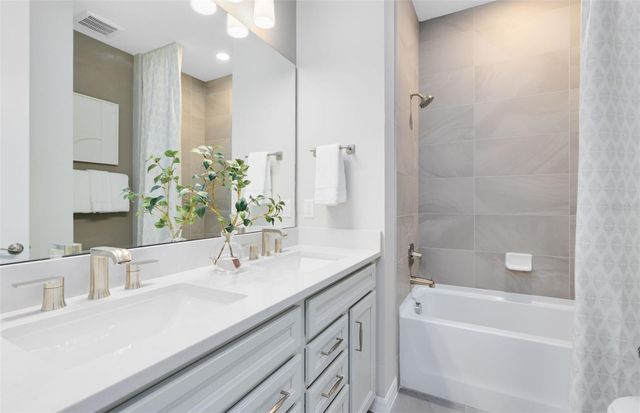 13723 EVERGREEN VALLEY DRIVE, Riverview, FL 33578