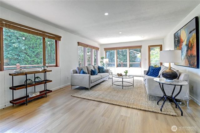 9315 36th Avenue SE, Everett, WA 98208