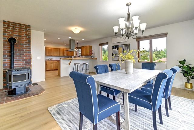 9315 36th Avenue SE, Everett, WA 98208