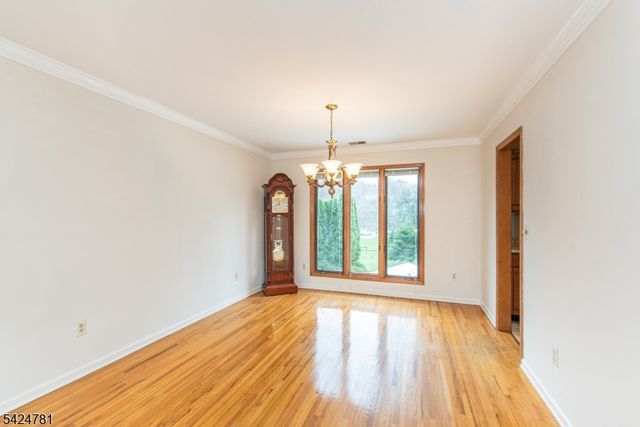 1 Old Timbers Ct, Roxbury Twp., NJ 07847