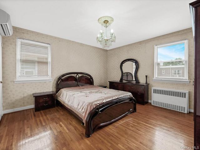 15314 76th Road, Flushing, NY 11367