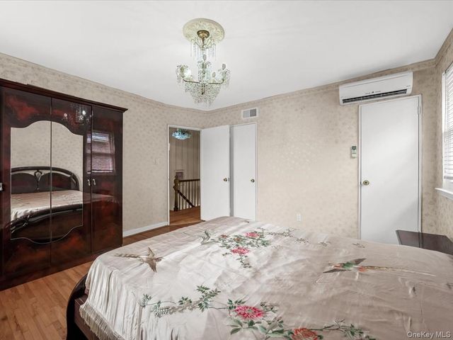 15314 76th Road, Flushing, NY 11367