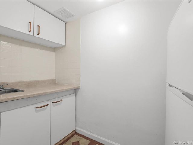 15314 76th Road, Flushing, NY 11367
