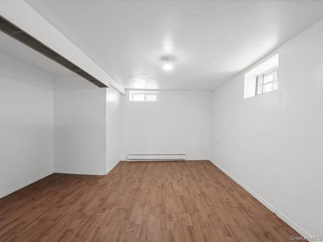 15314 76th Road, Flushing, NY 11367