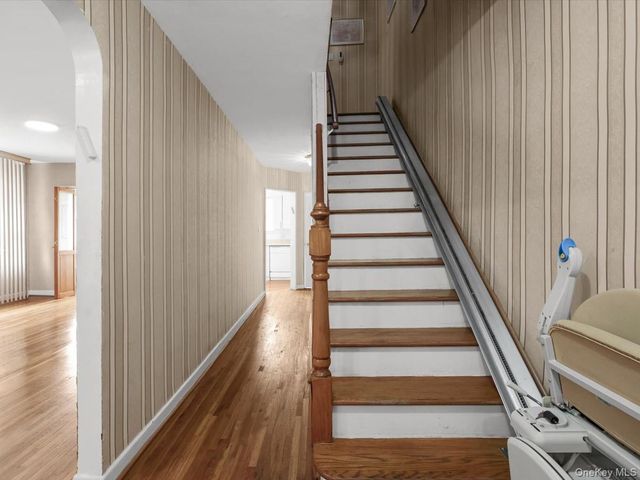 15314 76th Road, Flushing, NY 11367
