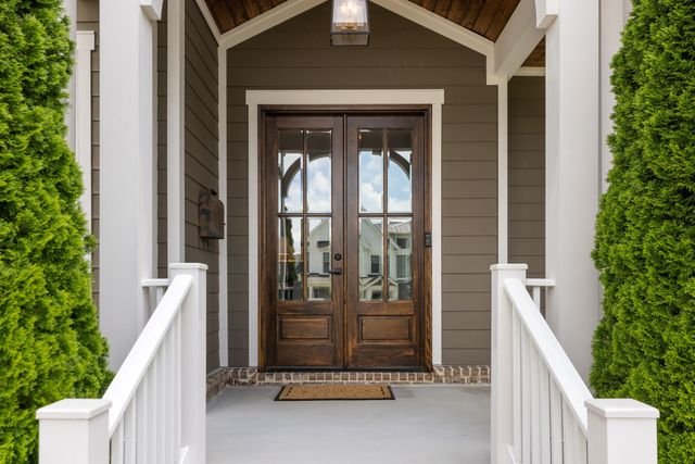 998 Spruce Ridge Ln, Spring Hill, TN 37174