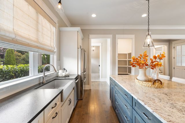 998 Spruce Ridge Ln, Spring Hill, TN 37174