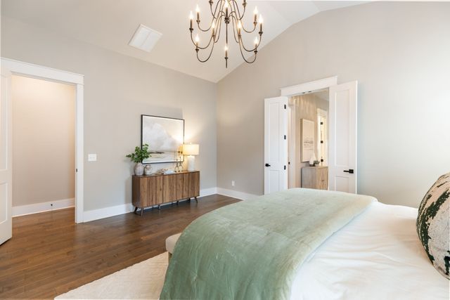 998 Spruce Ridge Ln, Spring Hill, TN 37174