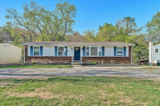 3518 Yellow Mountain RD, Roanoke, VA 24014