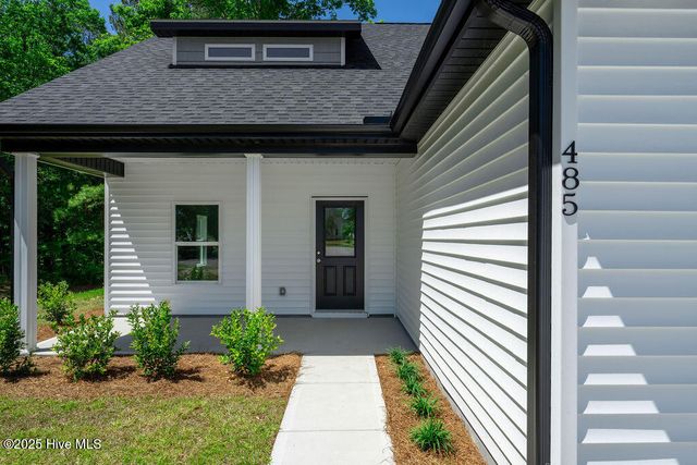 485 N Wild Rice Drive SW, Supply, NC 28462