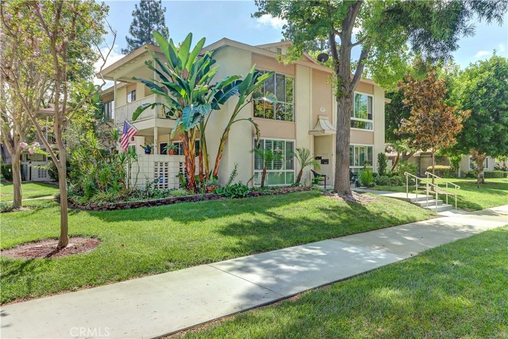 77 Calle Aragon N, Laguna Woods, CA 92637 — exterior