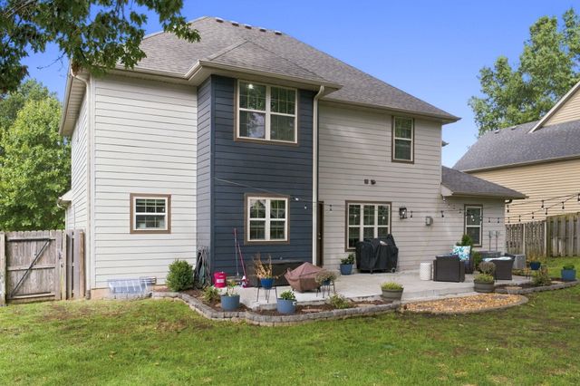 3512 N Brinnsfield Drive, Ozark, MO 65721