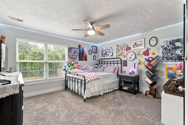 3512 N Brinnsfield Drive, Ozark, MO 65721