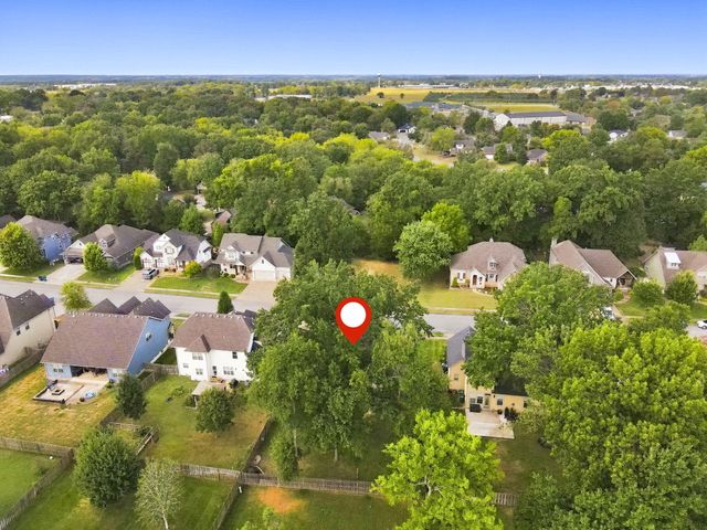 3512 N Brinnsfield Drive, Ozark, MO 65721