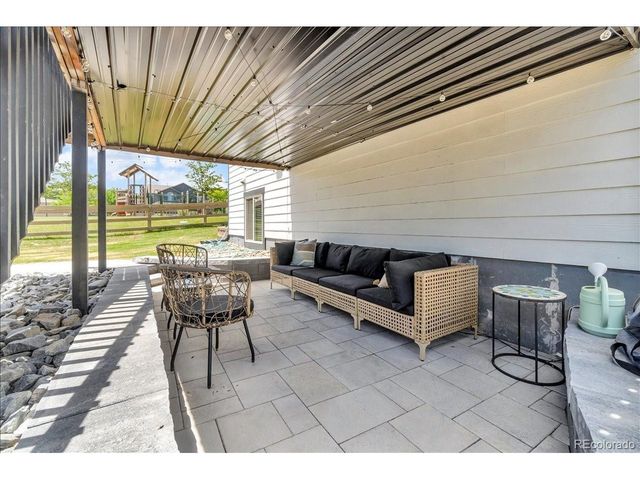 585 Canyonlands St, Berthoud, CO 80513