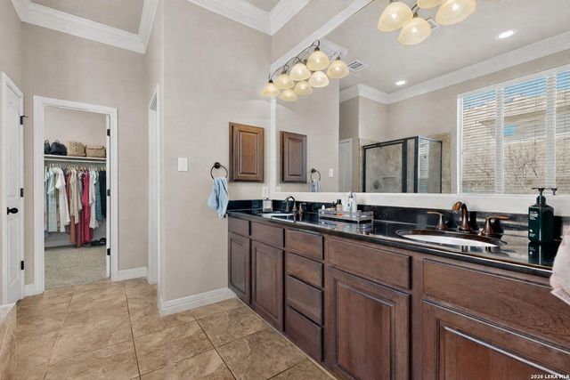 7427 Stonewall Hill, San Antonio, TX 78256