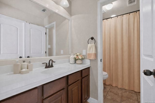 7427 Stonewall Hill, San Antonio, TX 78256