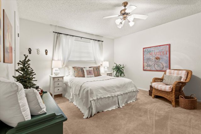 227 Cottonwood Lane, Levelland, TX 79336