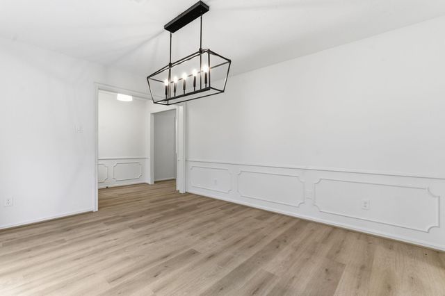 13107 Oak Plaza Drive, Cypress, TX 77429