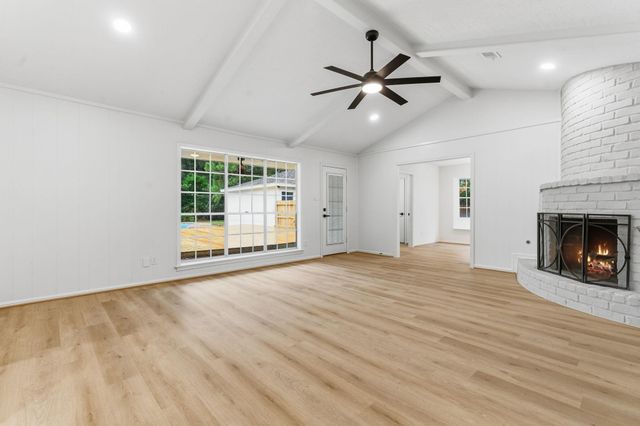 13107 Oak Plaza Drive, Cypress, TX 77429