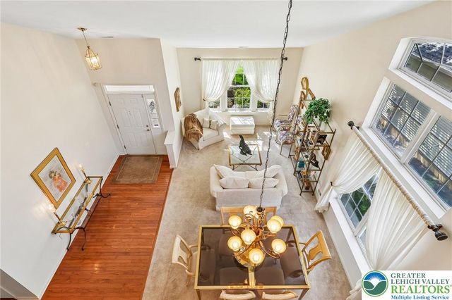 2141 Four Seasons Boulevard, Lower Macungie Twp, PA 18062