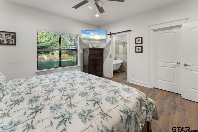 309 N Bois D Arc St, Van, TX 75790