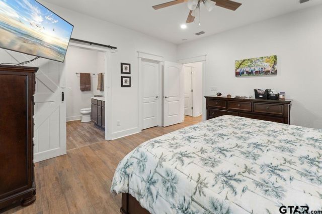 309 N Bois D Arc St, Van, TX 75790