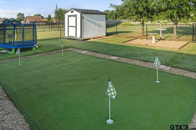 309 N Bois D Arc St, Van, TX 75790