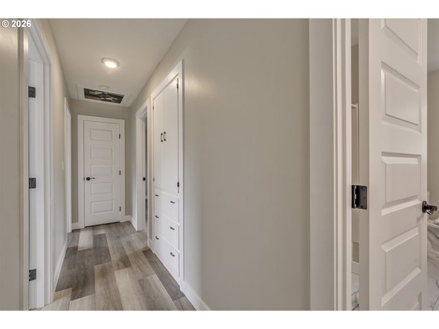13651 Sw 63RD Ave, Portland, OR 97219