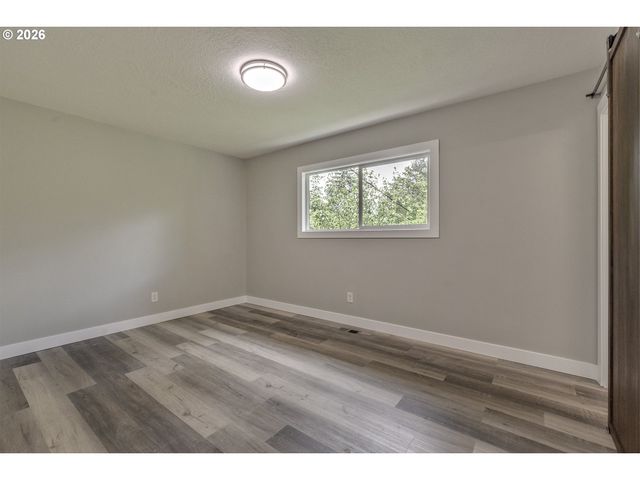 13651 Sw 63RD Ave, Portland, OR 97219