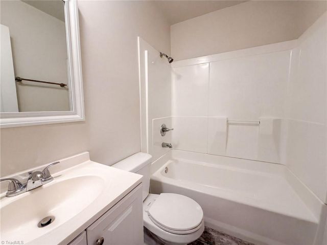 4154 Edgeware Road, Winston-salem, NC 27106