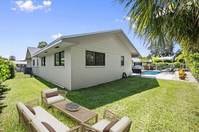 11569 Landing Place, North Palm Beach, FL 33408