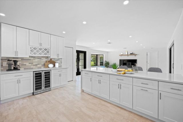 11569 Landing Place, North Palm Beach, FL 33408