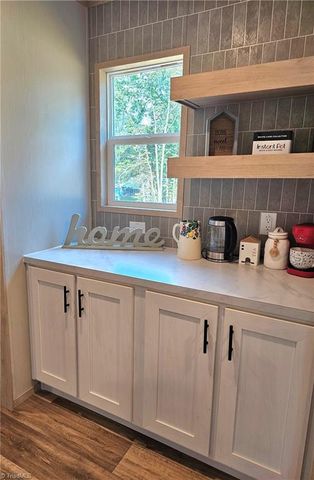 210 Westview Drive, Mount Airy, NC 27030