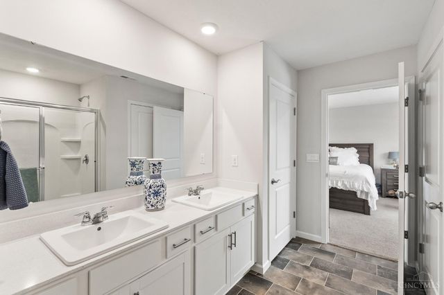 142 Ashburn Way, New Richmond, OH 45157