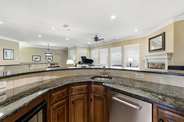 2726 Country Club Road, Pantego, TX 76013
