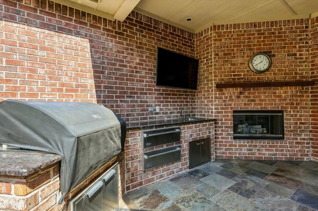 2726 Country Club Road, Pantego, TX 76013