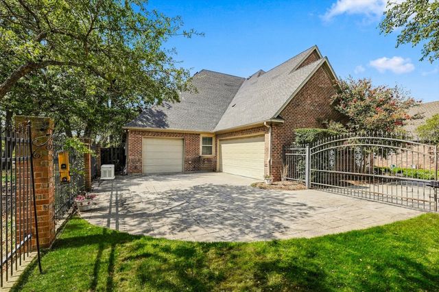 2726 Country Club Road, Pantego, TX 76013