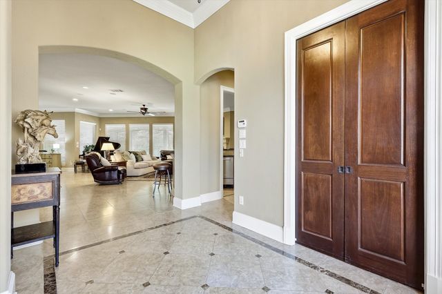 2726 Country Club Road, Pantego, TX 76013