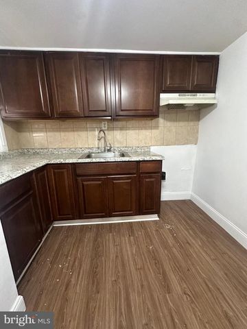 2810 LAWRENCE ST, Philadelphia, PA 19133