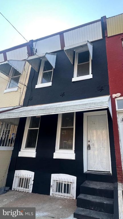 2810 LAWRENCE ST, Philadelphia, PA 19133