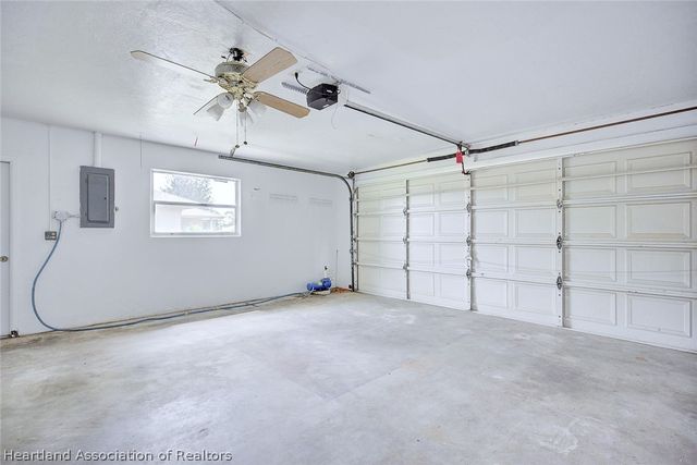 1602 Carrington Avenue, Sebring, FL 33875