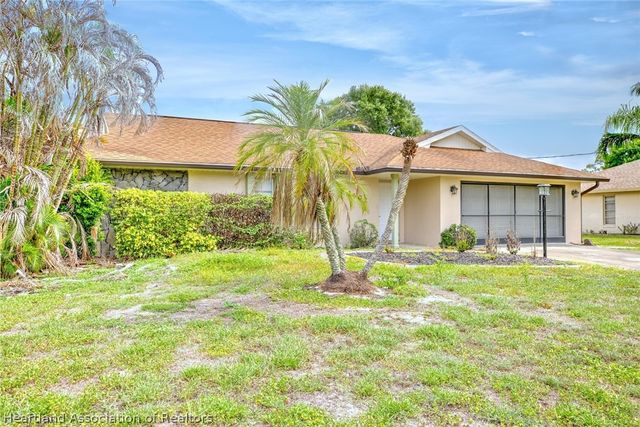 1602 Carrington Avenue, Sebring, FL 33875