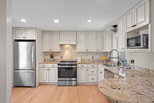135 Southville Road, Southborough, MA 01772