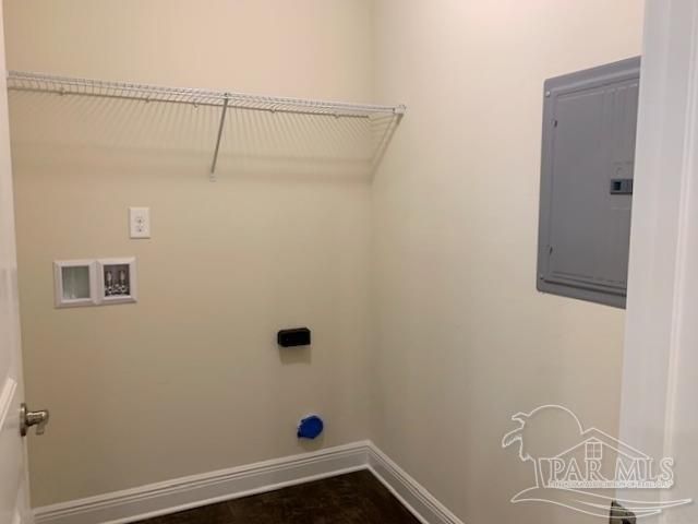 717 Giese Ln 5, Pensacola, FL 32506