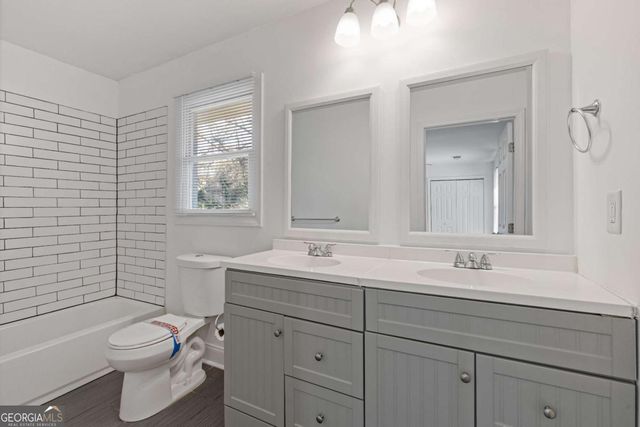 433 W Lake Avenue NW, Atlanta, GA 30318