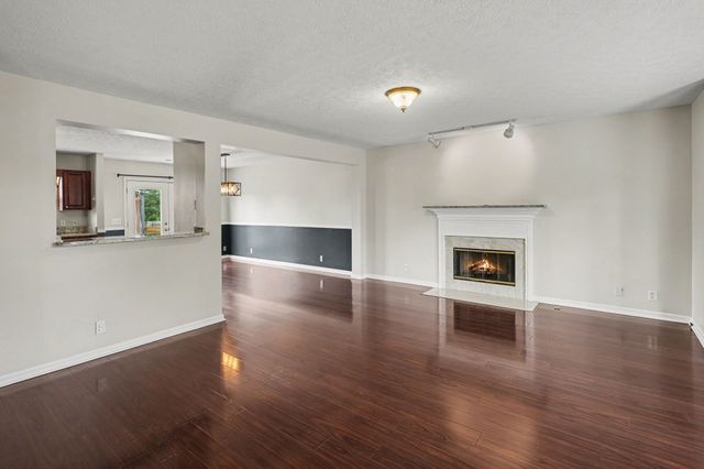 2667 Paradise Dr, Spring Hill, TN 37174