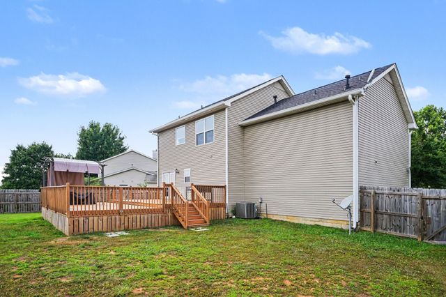 2667 Paradise Dr, Spring Hill, TN 37174