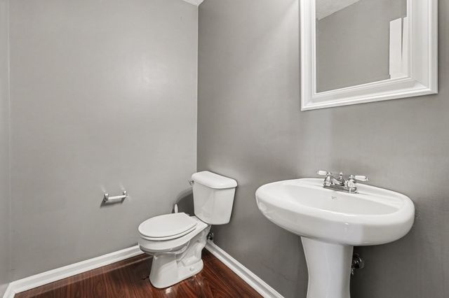 2667 Paradise Dr, Spring Hill, TN 37174