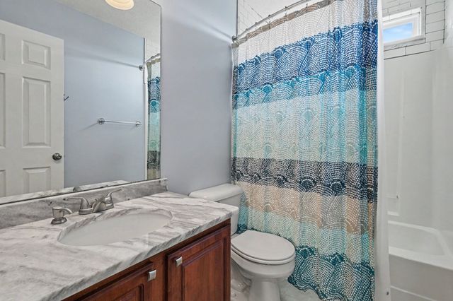 2667 Paradise Dr, Spring Hill, TN 37174